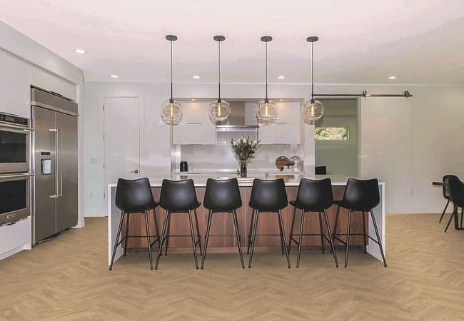 Beaulieu Blacktex BL002 Landmark Beige B0143 Sheet Vinyl