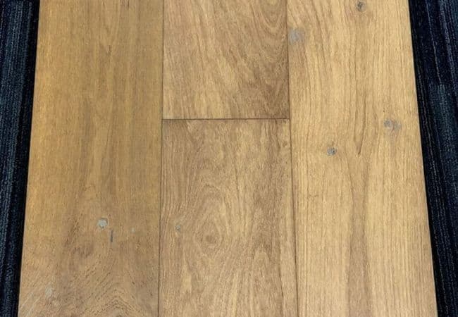 Canadian Standard Brand Surfaces Oak Smoked Accent 6-1/2" x 3/4" Engineered Hardwood, Canadian Standard