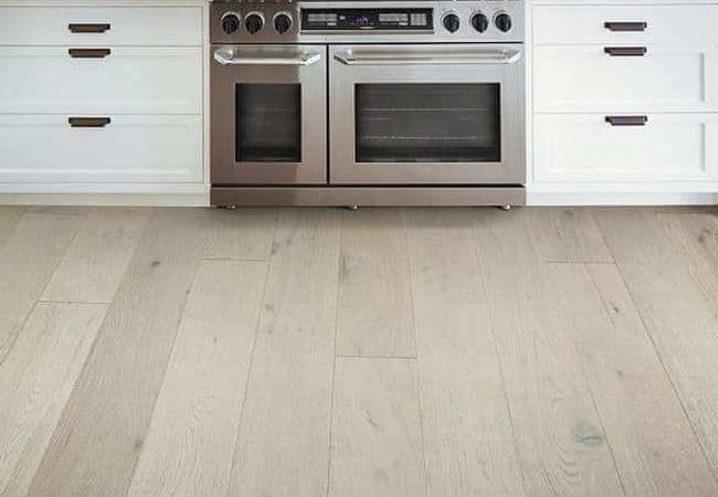 Shaw Castlewood White Oak Knight 7-1/2" x 9/16" Engineered Hardwood, Shaw Floors