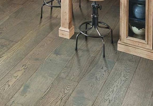 Shaw Couture Oak Engineereed Praline — Shaw Floors