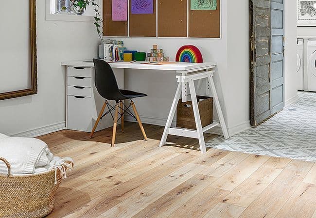 Twelve Oaks Flooring SureWood flooring collection sample