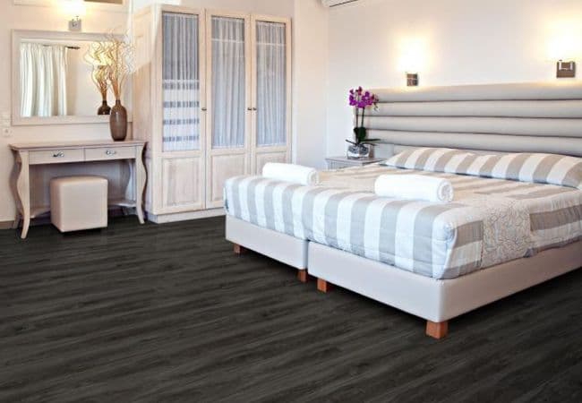 XL Flooring XL Easyplank flooring collection sample